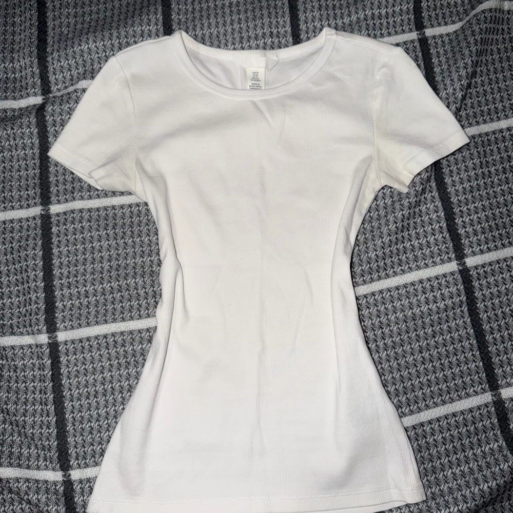 H&M White Short Sleeve Tee